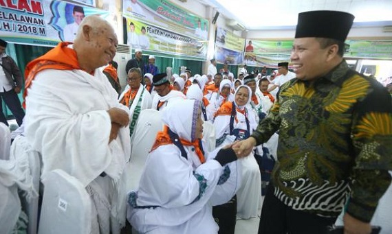 Dilepas Bupati, Jamaah Calon Haji Kepulauan Meranti Diterbangkan ke Makkah Siang Tadi