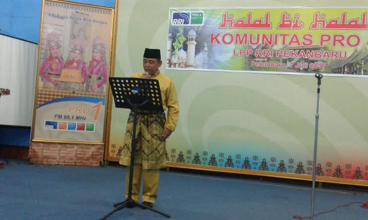 Bupati HM Harris Hadiri Dendang Komunitas Pro 4 LPP RRI Pekanbaru