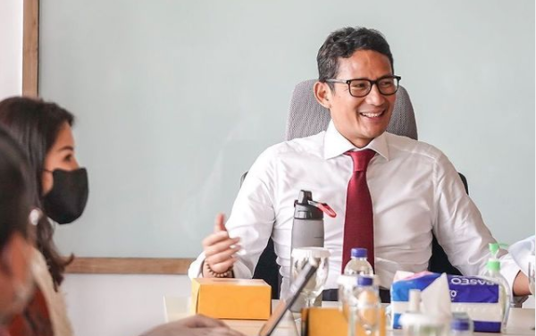 Sandiaga Uno Doyan Infused Water Lemon Habatussaudah dan Madu Buatan Bos Nur Asia, ''Doanya Jangan Genit- genit''