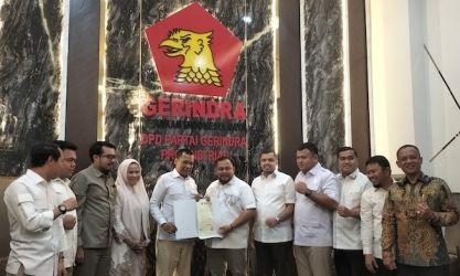Didukung Gerindra-PAN, Muflihun -Ade Hartati  Berlayar di Pilkada Pekanbaru