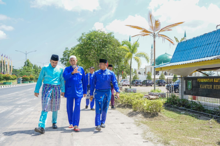 Pemerintah Kota Dumai Akan Bangun Pedestrian Untuk Pejalan Kaki Di Kedua Ruas Jalan HR Soebrantas