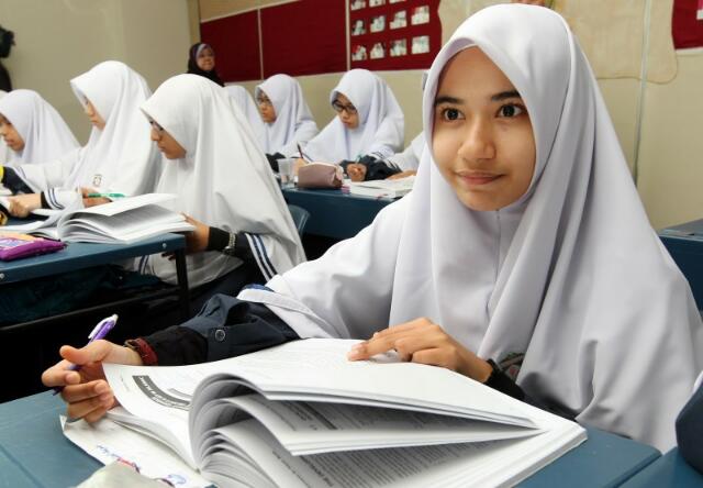 Bertahap, 1.724 Madrasah di Riau Diupayakan Menjadi Negeri