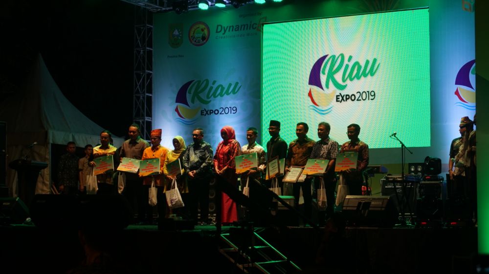 Diskominfo Riau Raih Stan Terbaik Kedua di Riau Expo 2019
