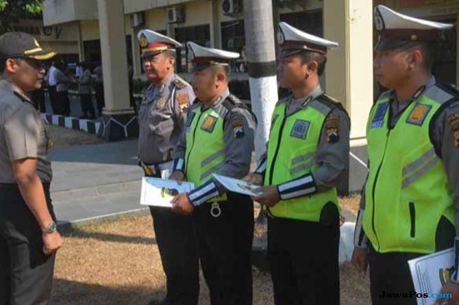 Berani Hentikan Mobil Presiden Demi Ambulans, 4 Polisi Ini Diganjar Penghargaan, Begini Ceritanya