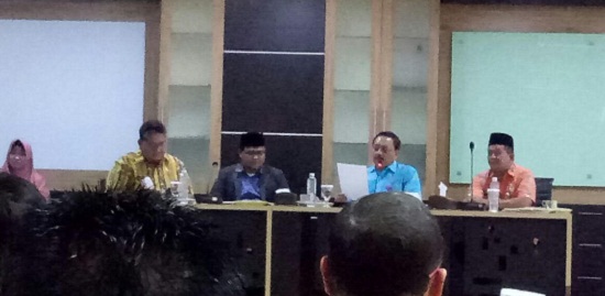 Evaluasi Progres Kerja Triwulan Akhir, Realiasi APBD Berkisar 65 Persen