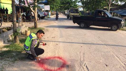 Dihantam Pick Up Mundur, Warga Jayamukti Dumai Timur Tewas Terkapar