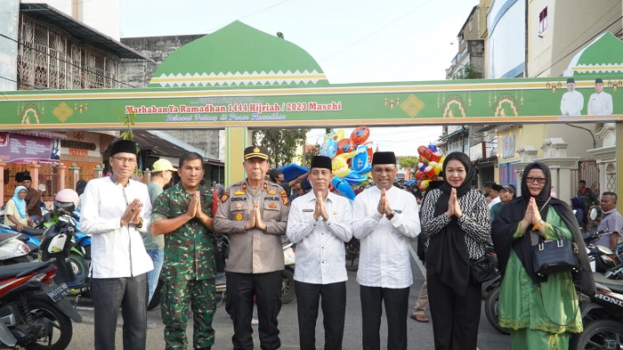 Sekda Rohil Resmikan Pasar Takjil Ramadhan 1444 H di Kota Bagansiapiapi