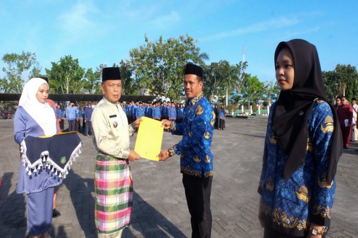 105 CPNS  Kepulauan Meranti Terima SK Pengangkatan, Ini Pesan Plt Bupati...