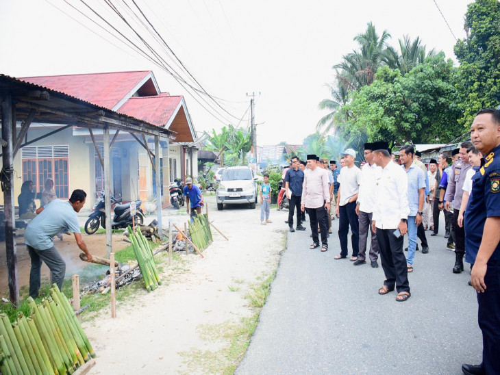 Angkat Kekayaan Kuliner Lokal, Bupati Kampar Ajak Masyarakat Lestarikan Tradisi Lemang