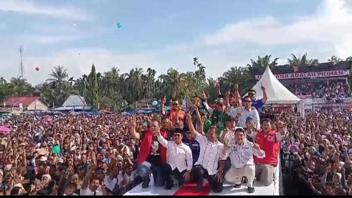 SIAP MENANG! Ribuan Massa Rohul, hadiri Kampanye Kelmi-Asparaini di Tambusai