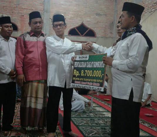 Safari Ramadhan di Masjid Nurussalam, Wabup Zardewan Ajak Masyarakat Pelalawan Hindari Berita Hoax