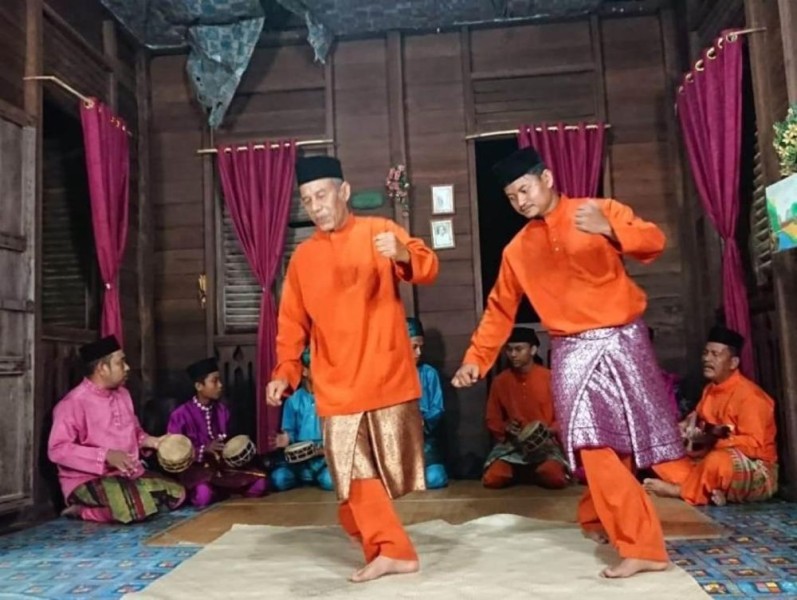 Zapin Riau: Simbol Identitas Melayu yang Sudah Diakui sebagai Warisan Budaya Takbenda