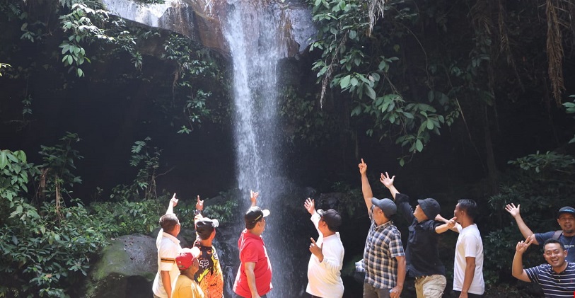 Langkah Awal Pengembangan Wisata Air Terjun Kajatan, Wakil Bupati Tinjau Langsung Ke Lokasi