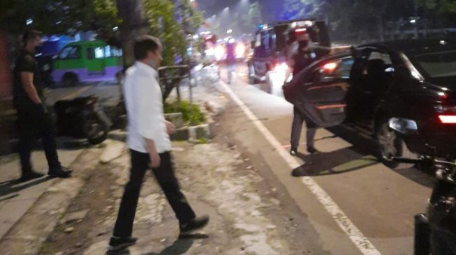 Sindir Jokowi yang Masih Suka Pencitraan, Pengamat: Masuk Gang dan Lorong Malah Membuat Protokol Corona tak Berjalan Sempurna