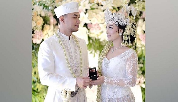 Hindari Fitnah,  Ini Alasan Zaskia Gotik dan Sirajudin Mahmud Pilih Nikah Siri