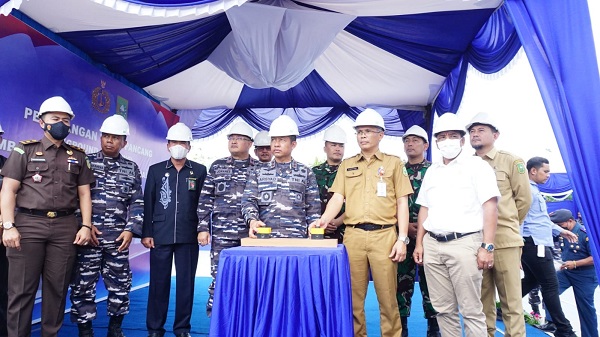 Pembangunan Mako Lanal Dumai Dimulai, Pangkoarmada I Lakukan Pemancangan Tiang Pertama Gedung Baru