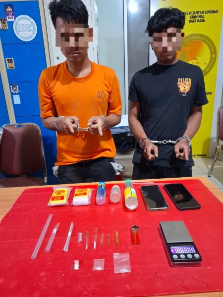Dua Orang Warga Kelurahan Beringin Jaya berhasil diamankan Satresnarkoba Polres Kuansing