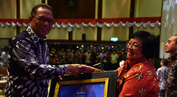 Ada Kemajuan, Tahun Ini Kampar Raih Penghargaan Sertifikat Adipura