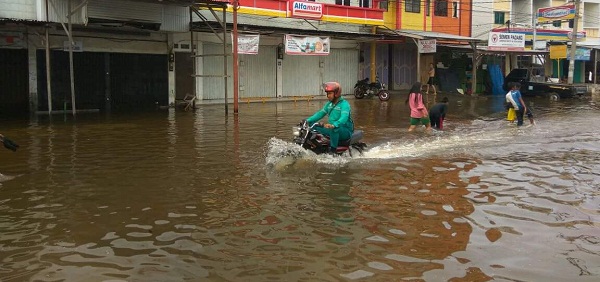 Empat Kelurahan di Dumai Dilanda Banjir Rob, Begini Kondisinya...
