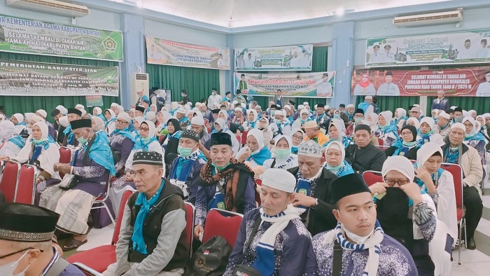445 Jemaah Haji Kloter 11 BTH Tiba di Debarkasi Batam, Pagi Ini  Dijadwalkan Tiba di Daerah Asal