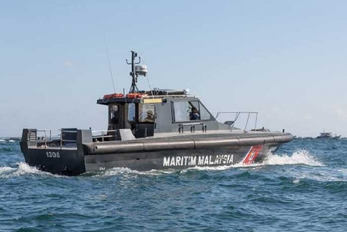 AROGAN, Gunakan  Heli dan Kapal, Malaysia Tangkap 3 Kapal dan 19 Nelayan Rohil di Perairan Palika