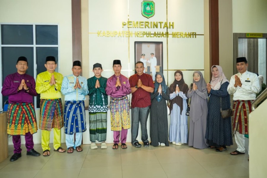 Sekda Meranti Lepas Empat Wakil Riau ke MTQ Nasional