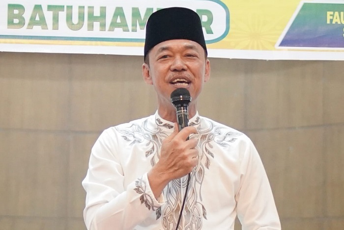 Safari Ramadhan di Batu Hampar, Bupati Rohil  Afrizal Salurkan Bantuan untuk Masjid dan Mushalla