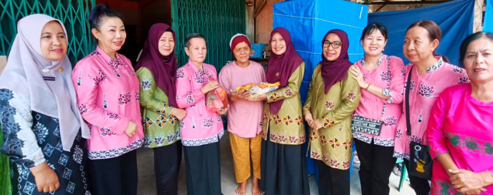 GOW Kuansing Gelar Aksi Berbagi Sembako Penuh Kasih