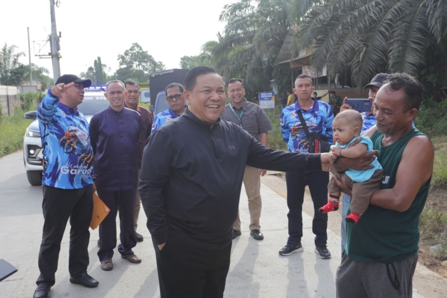 Plt Gubri Tinjuan Perbaikan Ruas Jalan Lipat Kain-Lubuk Agung Senilai Rp30 Miliar