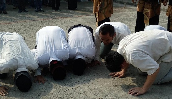 10 Napi Lapas Sialang Bungkuk Terima Remisi Bebas