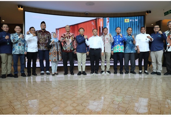 Bupati Inhil Sampaikan Kondisi Krisis Listrik di Desa-Desa dalam Audiensi Bersama PLN Pusat