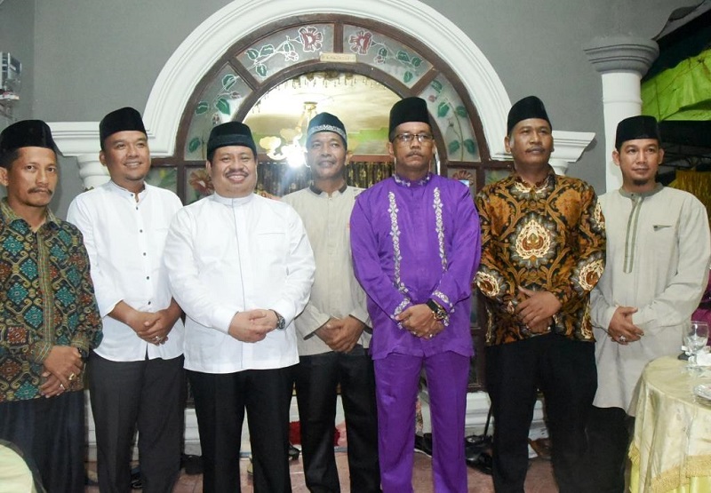 Bupati Amril Ingatkan Umat Islam untuk Mengeluarkan Zakat