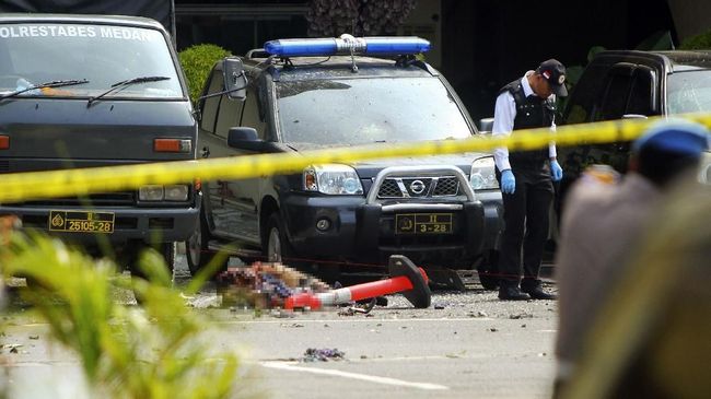 Pelaku Pakai Jaket Ojek Online, Begini Kronologi Ledakkan Bom Bunuh Diri di Polrestabes Medan