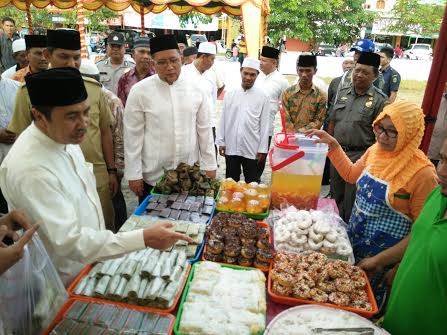 Bupati Syamsuar Resmikan Pasar Beduk