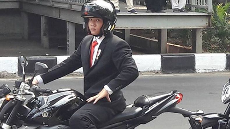 Tiba-tiba Saja, Stuntman Jokowi di Opening Asian  Games 2018 Minta Maaf, Ada Apa Bro?