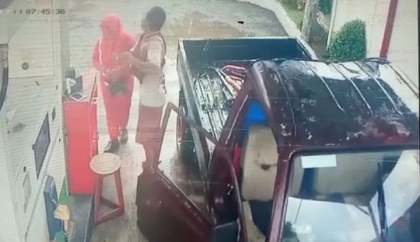 Tak Tega, Wanita Petugas SPBU yang Ditampar Pemilik Mobil Cabut Laporan, '' Jika Saya lanjutkan Anaknya Sama Siapa?''