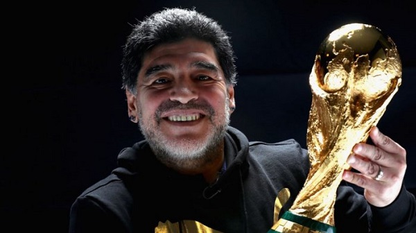 Diego Maradona Meninggal  Dunia Akibat Serangan Jantung