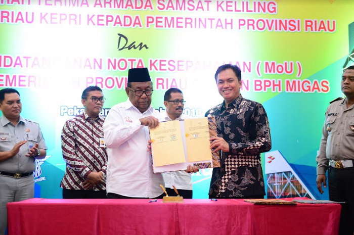 Teken MoU, Pemprov dan BPH Migas Optimalkan Pemanfaatan Data Konsumsi Konsumen BBM
