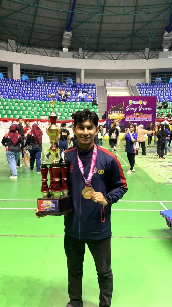Personil Polres Kuansing Raih Perunggu di Kejuaraan Karate Riau Open 2025