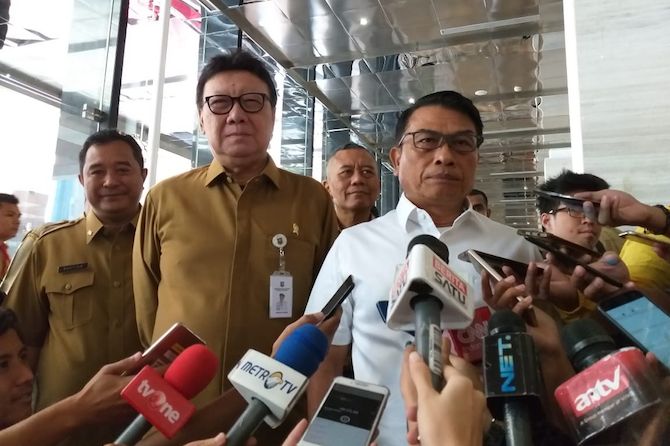 Duh, Moeldoko Minta PNS Kemendagri Kampanyekan Keberhasilan Jokowi, Maksudnya Apa?