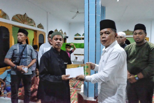 Asmar Safari Ramadhan di Kampung Halaman, Minta Didoakan