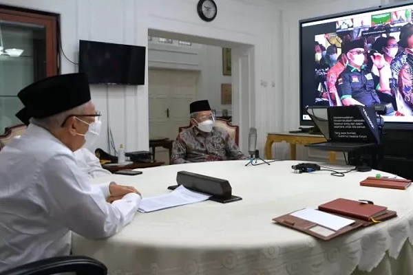 Curhat Petani Sawit Riau ke Ma'ruf Amin:  Harga Pupuk Mahal Sekali, Naiknya  70 Persen, Kredit Usaha pun  Sulit Didapat