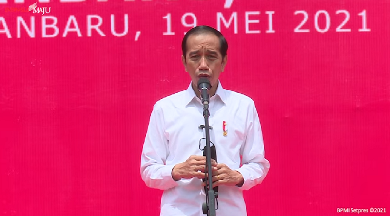 Atensi Jokowi Minta Covid-19 di Riau di Tekan, ''Saya Perintahkan Menteri Kesehatan Kirim Vaksin Lebih Banyak, Utamanya untuk Pekanbaru Dumai...''