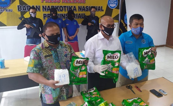 Tak Lagi Pakai Kemasan Teh Hijau, Sabu-sabu 7 Kilogram Diamankan Dalam Kemasan Milo di Lintas Timur