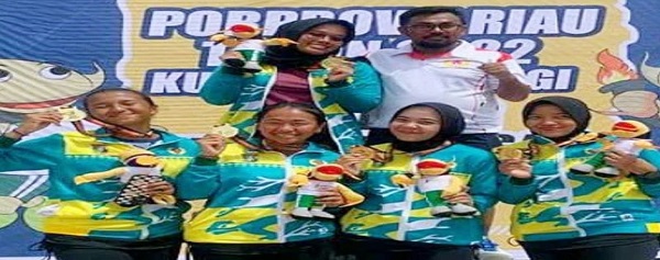 Tenis Lapangan Kampar Berhasil  Rebut Dua Medali Emas