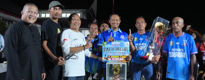 Alam Cahayo Tuah Nagoghi Raih Juarai Pacu Jalur Kebudayaan  Kuantan Hilir