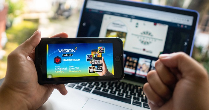 Telkomsel Jalin Kemitraan dengan Vision+, Hadirkan Konten Video Vision+ Original Series hingga Live TV Nasional di MAXstream