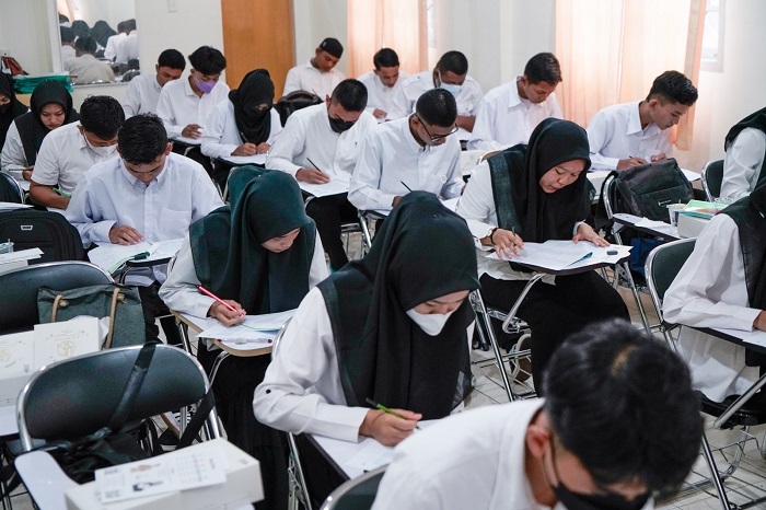 Diikuti 30 Peserta, Asisten III  Ali Asfar Dukung Beasiswa PCR untuk Anak Rohil
