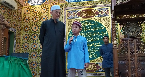 Safari di Darul Ihsan, Wali Kota Ungkap Bahagia Lihat Anak-anak Ramai Salat Subuh Berjamaah
