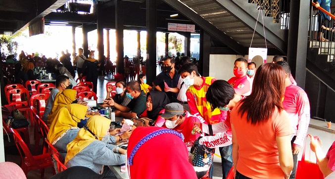 Sambut Bulan Ramadhan, Keluarga Besar LPM Ikut  Donor Darah di One Street  Food City Walk Payung Sekaki